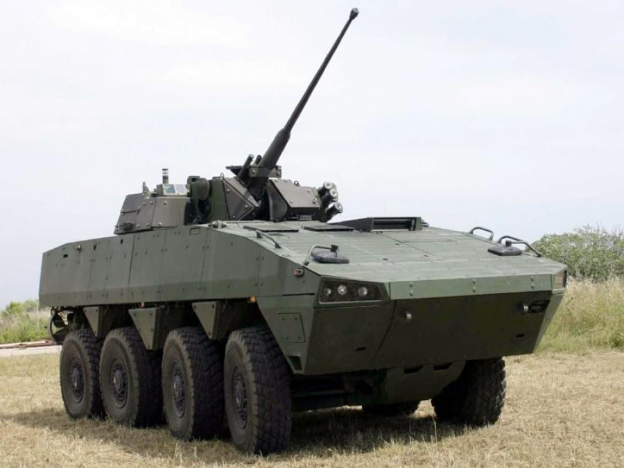  Patria AMV 8x8 with Oto Melara Hitfist 2004 года  (фото 3 из 5)